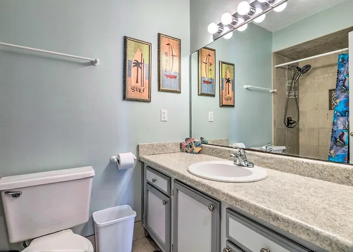 Condo: Private Balcony & Views! * Gulf Shores