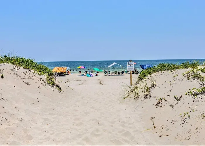 Condo: Private Balcony & Views! Holiday home