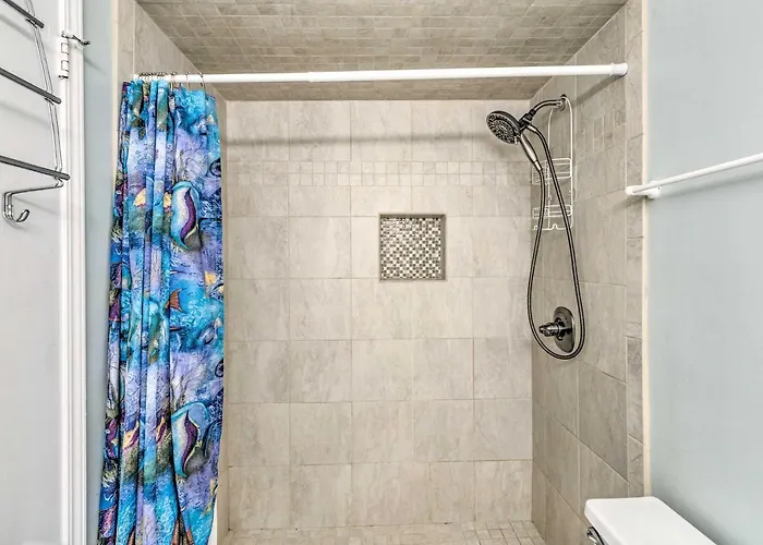 Condo: Private Balcony & Views! Holiday home *